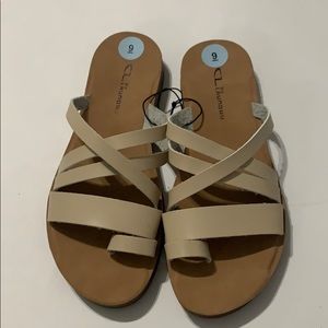 CL by Laundry sandals size 9 for woman